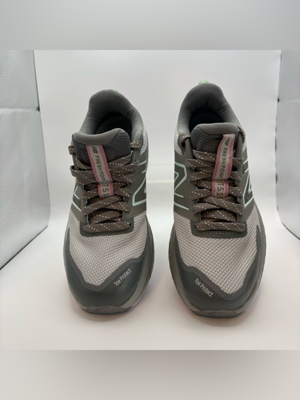 New Balance Gray Athletic Sneakers with Pink Accents
Size 5 W